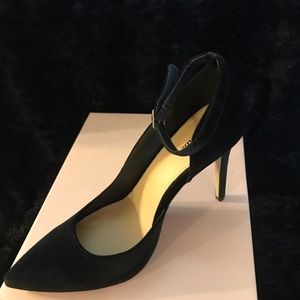 Just Fab Velvet heels